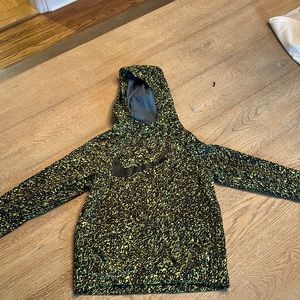 Nike kids sweatshirt size youth small